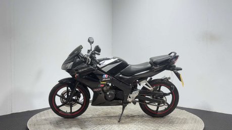 Honda CBR 2008 16K RUNNING SPORTS BIKE PROJECT BIKE 125CC LEARNER 4