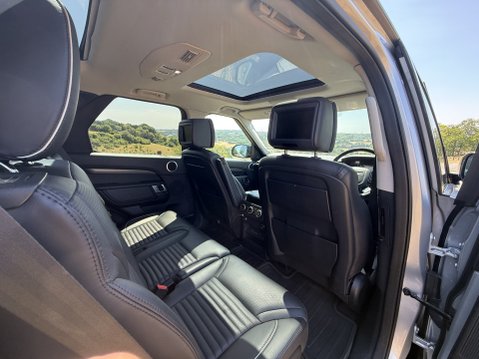 Land Rover Discovery SDV6 HSE LUXURY 33