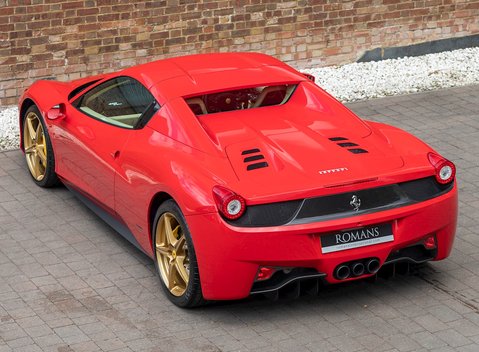 Ferrari 458 Spider 10
