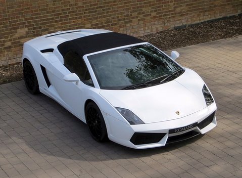 Lamborghini Gallardo LP 560-4 Spyder 2