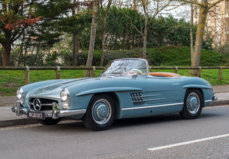 Mercedes-Benz SL Class 300SL Roadster