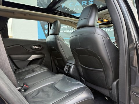 Jeep Cherokee 2.2 MultiJetII Overland Auto 4WD Euro 6 (s/s) 5dr 46