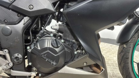 Kawasaki Z ABS 2016 18K GOOD RUNNING A2 READY NAKED BIKE LIGHT PROJECT BIKE 300CC 32