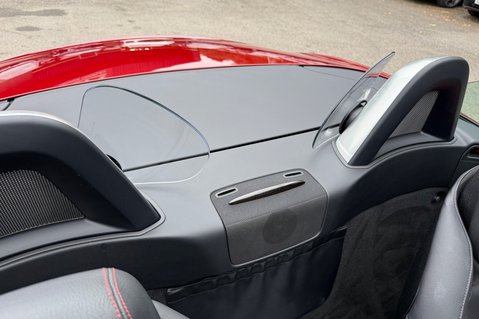 Mercedes-Benz SLC SLC 250 D AMG LINE -£35 ROAD TAX -PAN ROOF -£35 ROAD TAX -2 OWNERS 46
