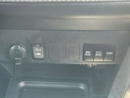 Toyota Rav4 2.5 VVT-h Business Edition Plus SUV 5dr Petrol Hybrid CVT Euro 6 (s/s) (Saf 28