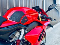 Ducati Panigale V4S Gen 2 18