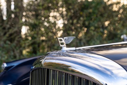 Bentley S1 Continental Flying Spur 4-Light 8