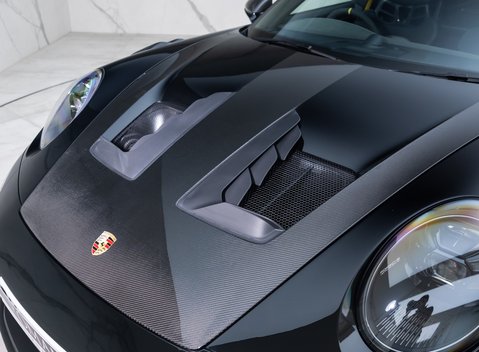 Porsche 911 GT3 RS (992) 33