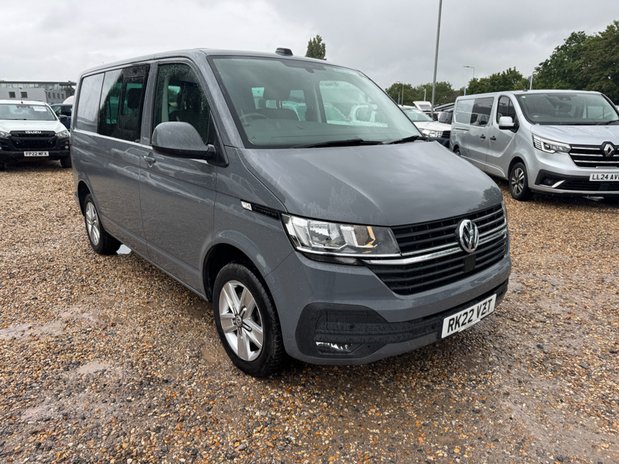 Volkswagen Transporter Crew Cab AUTO SWB L1H1 T32 Tdi Kombi Highline Air Con Sensors SELECT 5