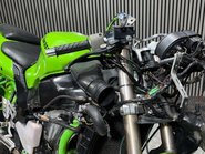 Kawasaki ZX 1995 44K PROJECT SPORTS BIKE SPARES OR REPAIR 900CC 9