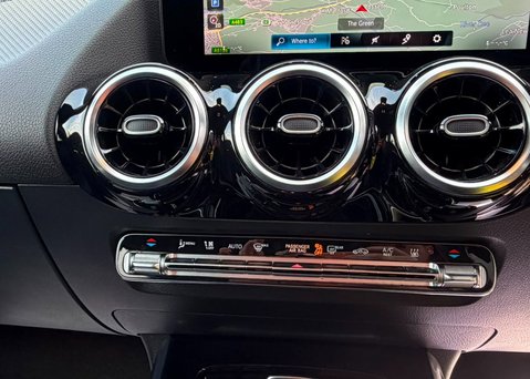 Mercedes-Benz GLA Class 1.3 GLA250e 15.6kWh Exclusive Edition SUV 5dr Petrol Plug-in Hybrid 8G-DCT 19