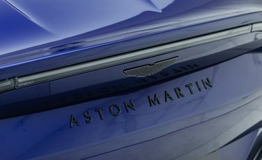 Aston Martin V8 Vantage ROADSTER 37