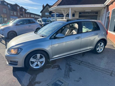 Volkswagen Golf MATCH TSI BLUEMOTION TECHNOLOGY DSG 3