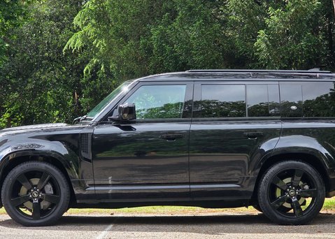 Land Rover Defender 2.0 Defender X-Dynamic HSE Auto 4WD 5dr 61