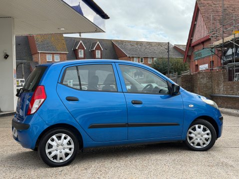 Hyundai i10 CLASSIC 2