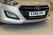 Hyundai i30 1.4 Blue Drive SE Nav Hatchback 5dr Petrol Manual Euro 6 (s/s) (100 ps) 23
