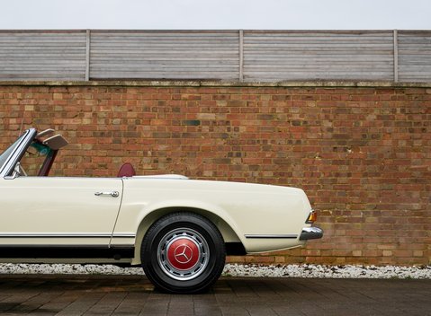 Mercedes-Benz SL Class SL Pagoda 29