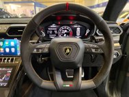 Lamborghini Urus 4.0 V8 BiTurbo Performante SUV 5dr Petrol Auto 4WD Euro 6 (666 ps) 35