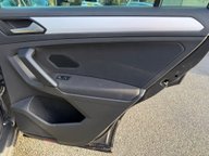 Volkswagen Tiguan SE NAVIGATION TSI BLUEMOTION TECHNOLOGY 17
