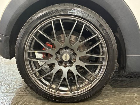 Mini Hatch 2.0 Cooper S Euro 6 (s/s) 3dr 33