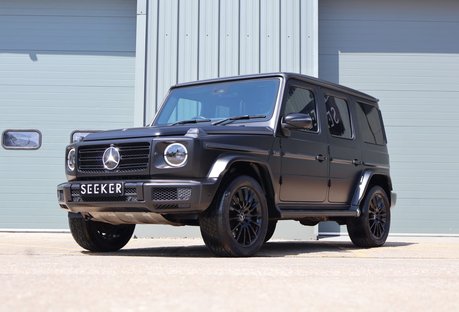 Mercedes-Benz G Series 2109 G 350 D 4MATIC AMG LINE PREMIUM MATT BLACK WRAPP