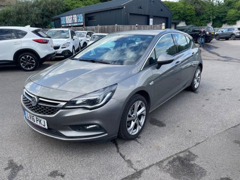 Vauxhall Astra 1.4i Turbo SRi Nav Auto Euro 6 (s/s) 5dr 7