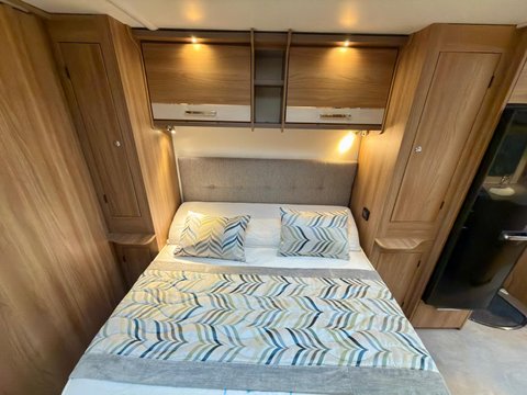 Bailey Pegasus Brindisi GT70 22