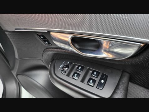 Volvo XC90 D5 POWERPULSE R-DESIGN PRO AWD 28