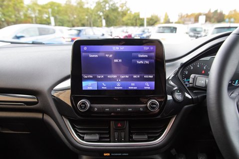 Ford Fiesta TITANIUM X MHEV 23