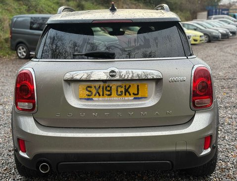 Mini Countryman 1.5 Countryman Cooper Exclusive Auto 5dr 4