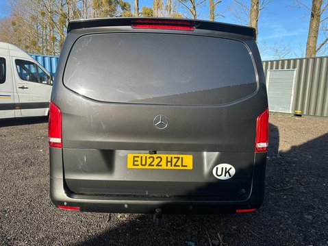 Mercedes-Benz Vito 119 PREMIUM L1 5