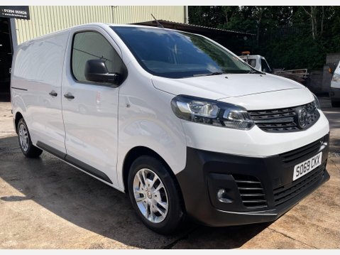 Vauxhall Vivaro 1.5 Turbo D 2700 Dynamic Panel Van 6dr Diesel Manual L1 H1 Euro 6 (s/s) (10 4