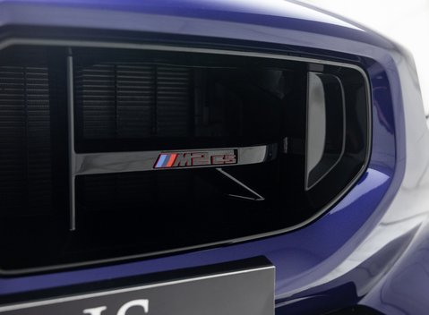 BMW M2 CS 38