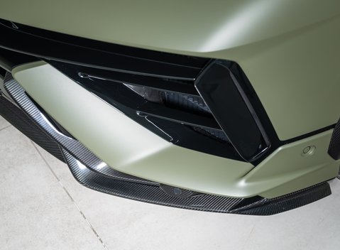 Lamborghini Urus Performante 34