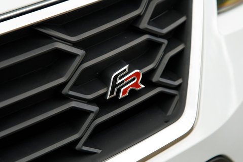 SEAT Arona TSI FR 12