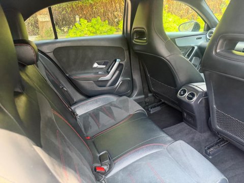Mercedes-Benz A Class 1.3 A180 AMG Line (Executive) 7G-DCT Euro 6 (s/s) 5dr 32