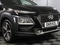 Hyundai KONA PREMIUM 24