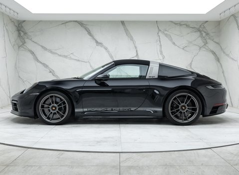 Porsche 911 Targa (992) 50 Years Porsche Design Edition 7
