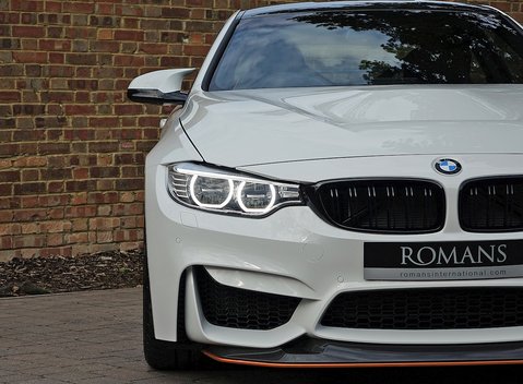 BMW M4 GTS 34