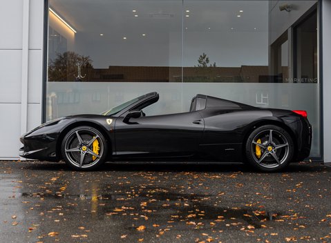 Ferrari 458 SPIDER 3
