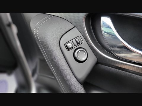 Nissan Qashqai TEKNA DIG-T 23