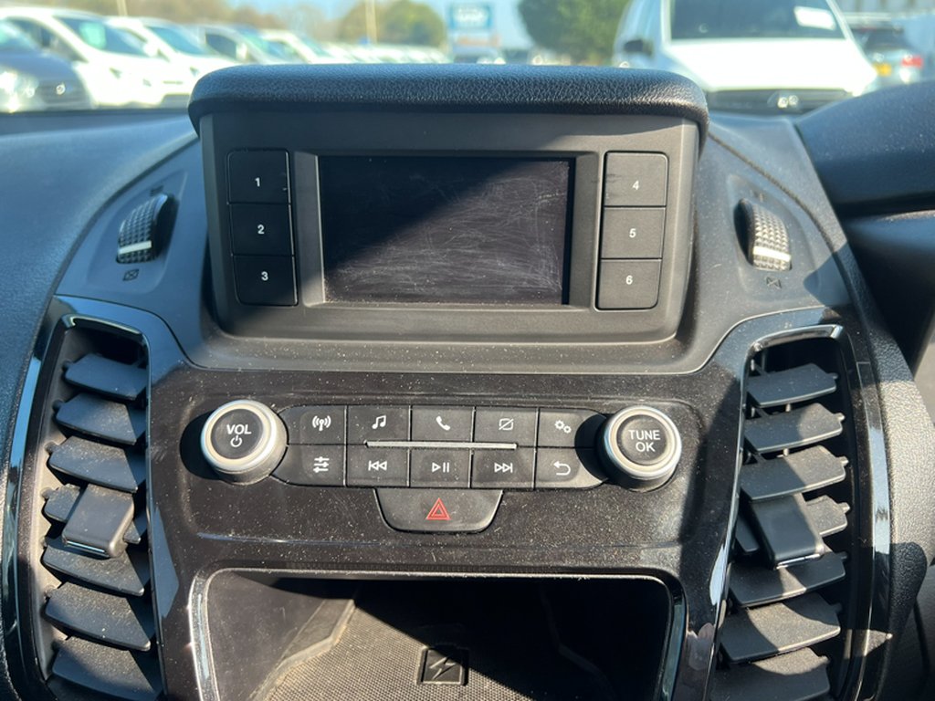 2020 Ford Transit Connect SWB L1H1 Low Roof Limited 200 Air Con Cruise EURO 6 NO VAT — thumbnail 40 of 51