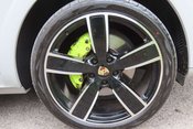 Porsche Cayenne 3.0 V6 E-Hybrid 17.9kWh Platinum Edition TiptronicS 4WD Euro 6 (s/s) 5dr (3 8