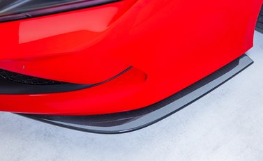 Ferrari F8 Spider 53
