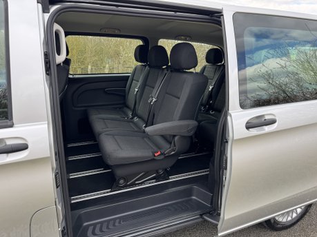 Mercedes-Benz Vito 116 BlueTec Tourer Select L3 Auto Diesel 8 SEATER/EX-LWB/PARKTRONIC 19