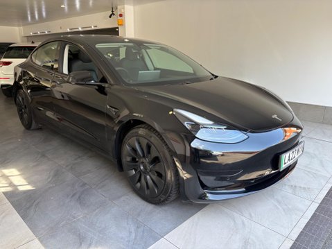 Tesla Model 3 Auto RWD 4dr 9