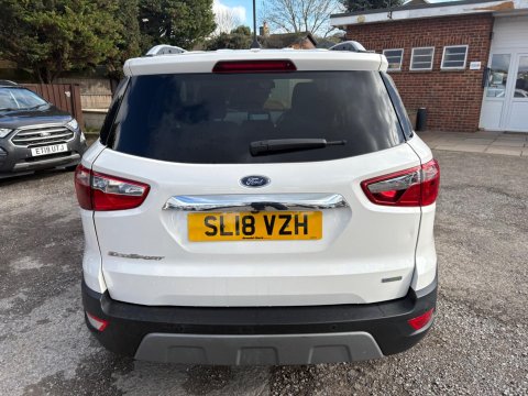 Ford Ecosport TITANIUM 7