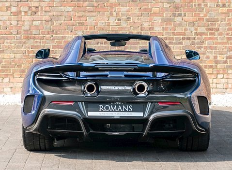 McLaren 675LT Spider MSO Carbon Series 5