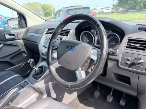 Ford Kuga 2.0 TITANIUM TDCI AWD 10