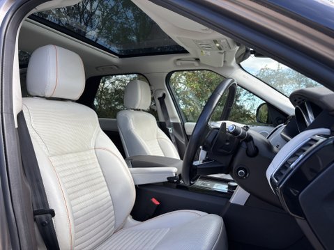 Land Rover Discovery TD6 HSE 5